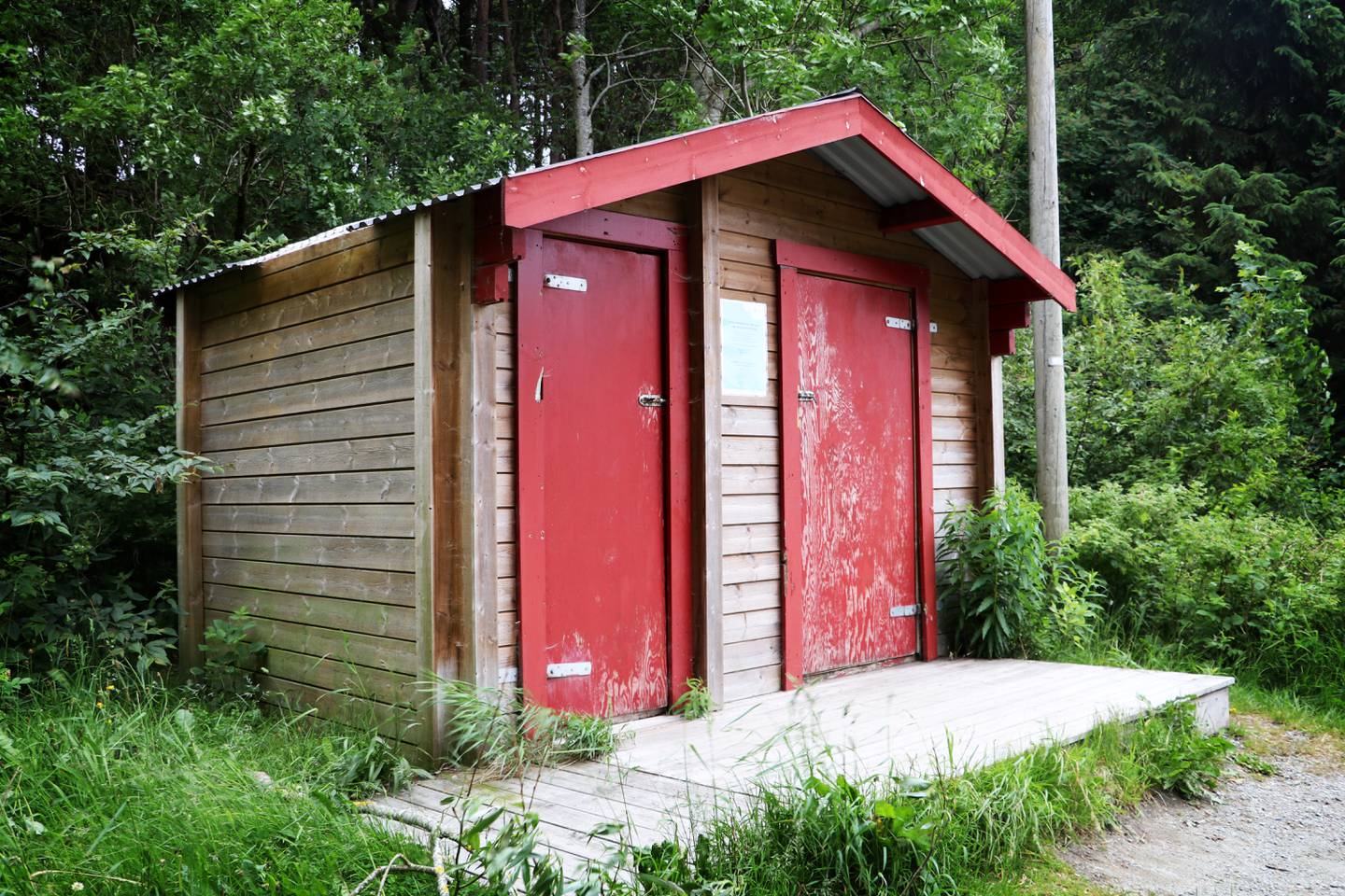 I tillegg til ny speiderbase er det planlagt et nytt offentlig og universelt toalett på Speidermarka ved Store Stokkavatnet.