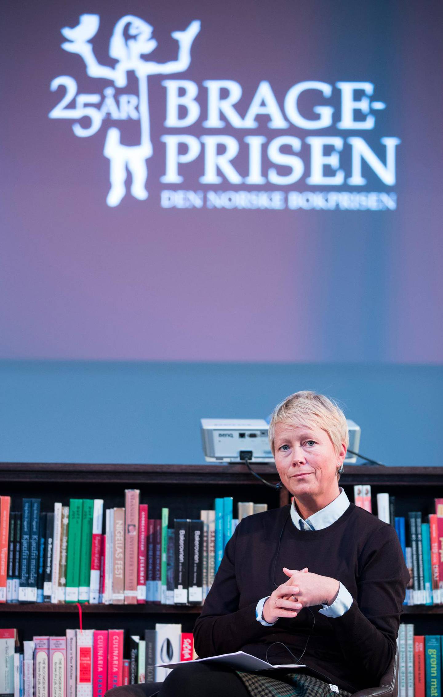 Oslo  20171101.
Kari Marstein presenterte de nominerte til Brageprisen ble presentert onsdag.
Foto: Terje Pedersen / NTB scanpix