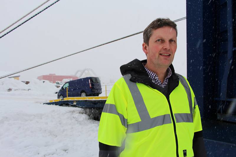 Fornøyd: Ivar Vannebo, assisterende havnedirektør i Drammen Havn, er glad for den økende bilimporten i Norges største bilhavn.