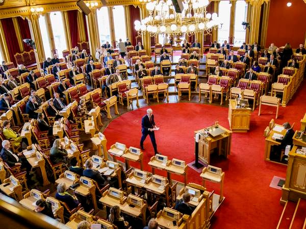 Flertall på Stortinget: E-tjenesten kan starte masseovervåking i Norge