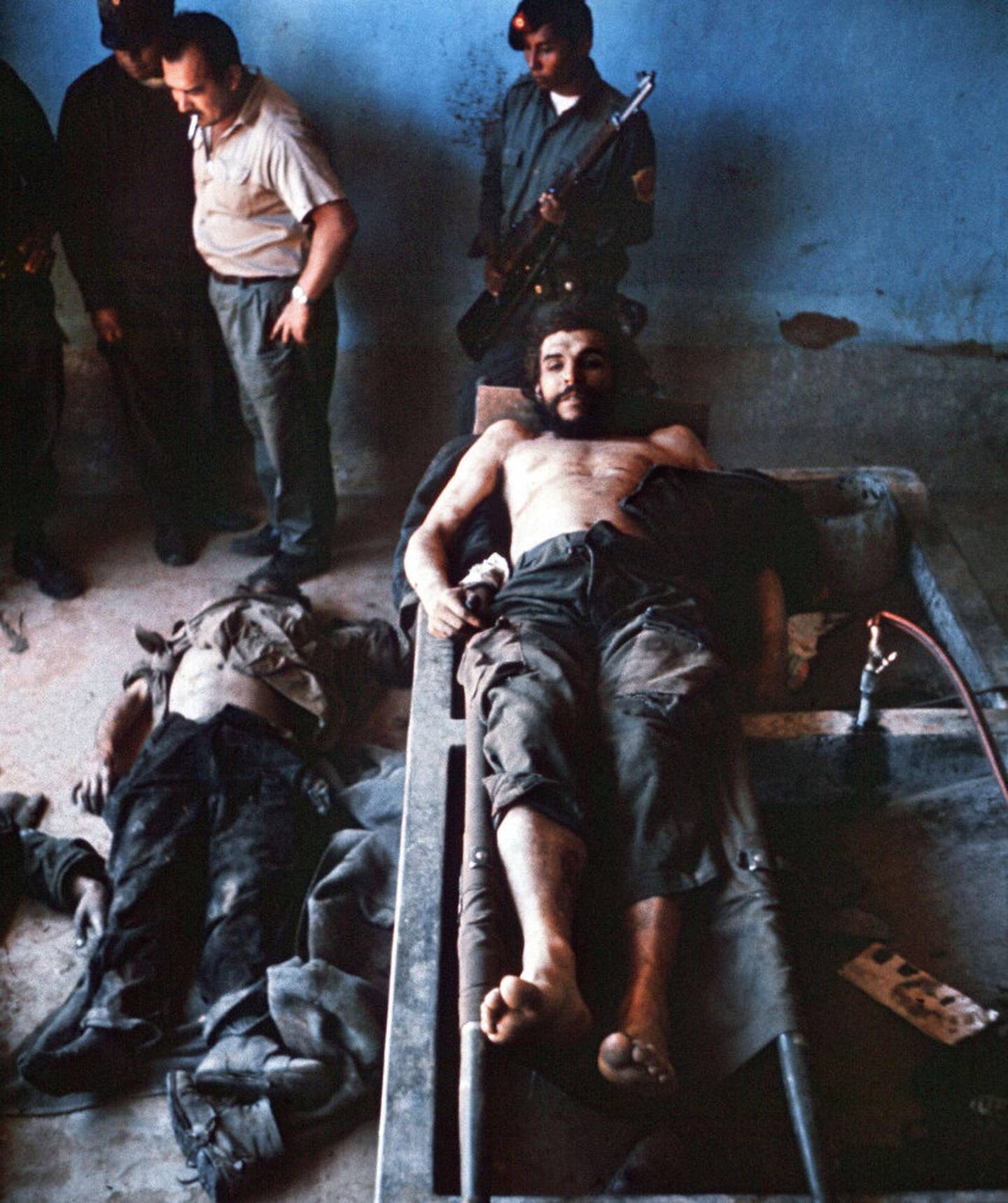 Død: Foto av Guevara tatt 10. oktober 1967, dagen etter at han ble henrettet. FOTO: MARC HUTTEN/NTB SCANPIX