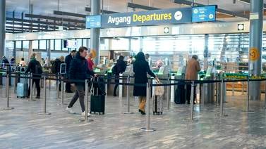 Oslo lufthavn åpner for avganger – holder ankomster stengt til 15.40