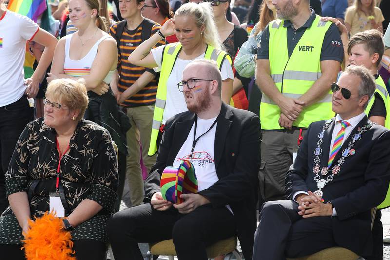 Det som er blitt en årlig, lokal prideparade farget Fredrikstad sentrum i helgen.