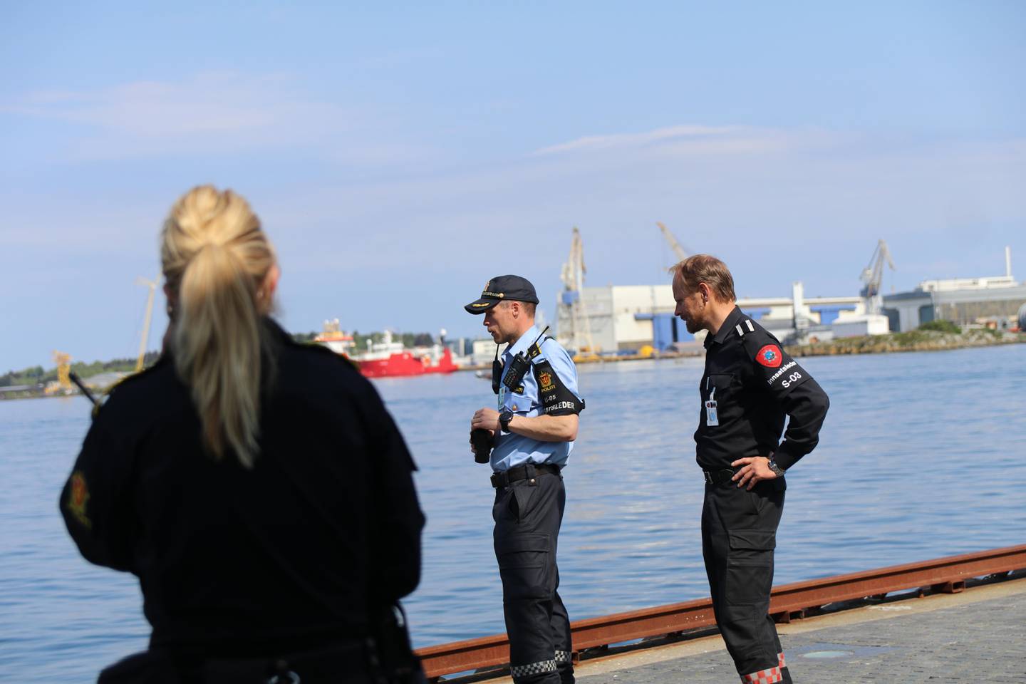Politiets innsatsleder Morten Helland og innsatsleder fra Rogaland brann og redning, Rune Tønnessen.