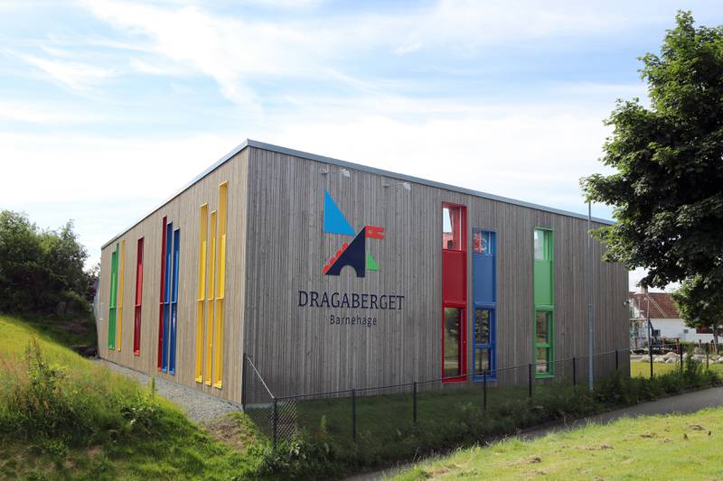 Nybygget i Dragaberget barnehage ble åpnet i januar. Etter det har det vært utsatt for flere tilfeller av hærverk. Foto: Thor Erik Waage