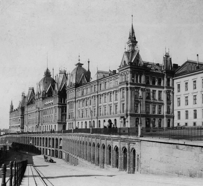 Petersborg: Leilighetskomplekset der blant a ndre Henrik Ibsen bodde. Foto: Oslo bymuseum