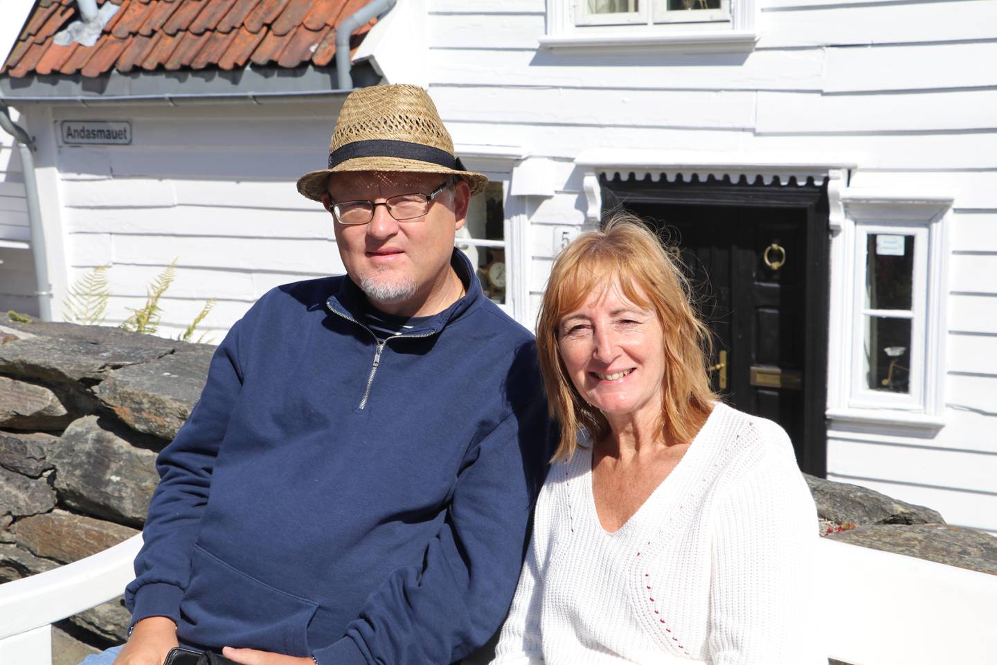 Ian og Sally Critchlow fant informasjon om Gamle Stavanger på egen hånd.