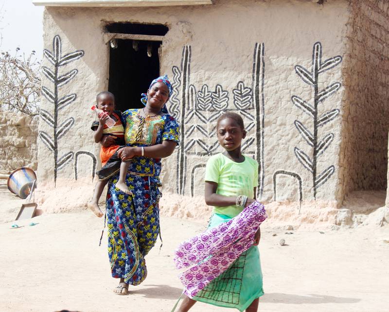 Habibatou Koné (24) sluttet på skolen da hun ble gravid. Datteren skal ikke gifte seg før hun blir 25, sier hun.