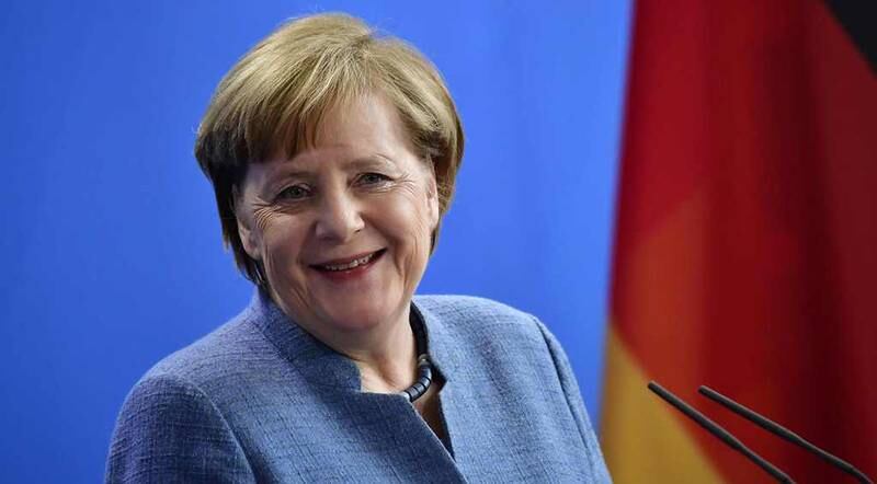 At SPD stemte ja betyr at Angela Merkel kan gå i gang med å danne sin fjerde regjering.