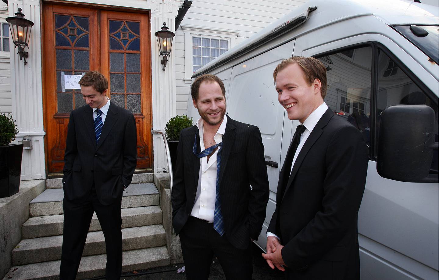 Under innspillingen av «Rottenetter» i 2008. Simen E. Waksvik (t.v.) Vegar Hoel og Christian Rubeck i en pause.