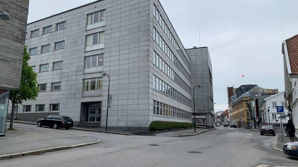 Kjørte bil i Stavanger sentrum mens han var påvirket av piller og amfetamin