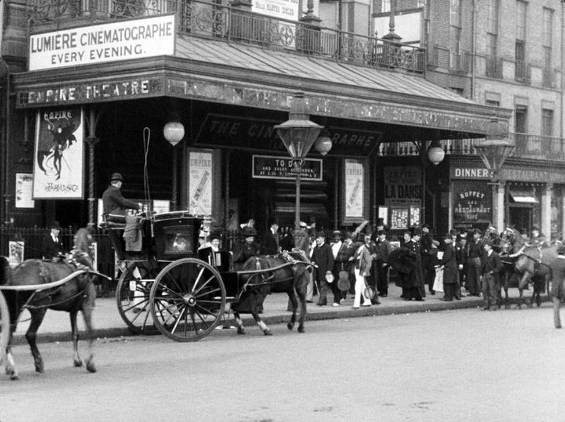 Slik så "kinoen" i Paris ut i Lumières egen tid.