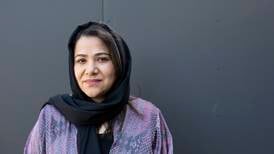 Kvinneaktivister fra Afghanistan forlater Norge: – Regjeringen plasserer kvinnelige aktivister i Mo i Rana og Alta, mens de flyr Taliban til Oslo i privatfly