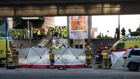 Tre drept og tre kritisk skadd i skyting på kjøpesenter i København
