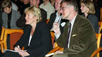 Professor om ny regjering: Mener Skole-Norge trenger en ny Gudmund Hernes eller Kristin Clemet