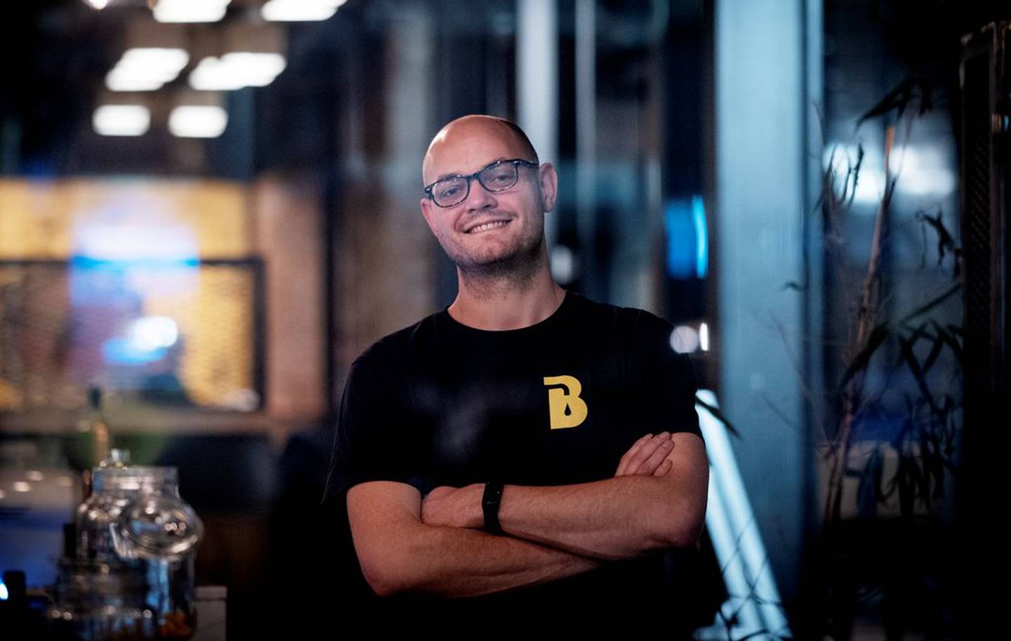 Håkon Martin Eide hadde kontorstilling i informatikkbransjen, men nå jobber han fulltid ved Brygg, og har vært her i fire år.

Foto: Tri Nguyen Dinh/FriFagbevegelse