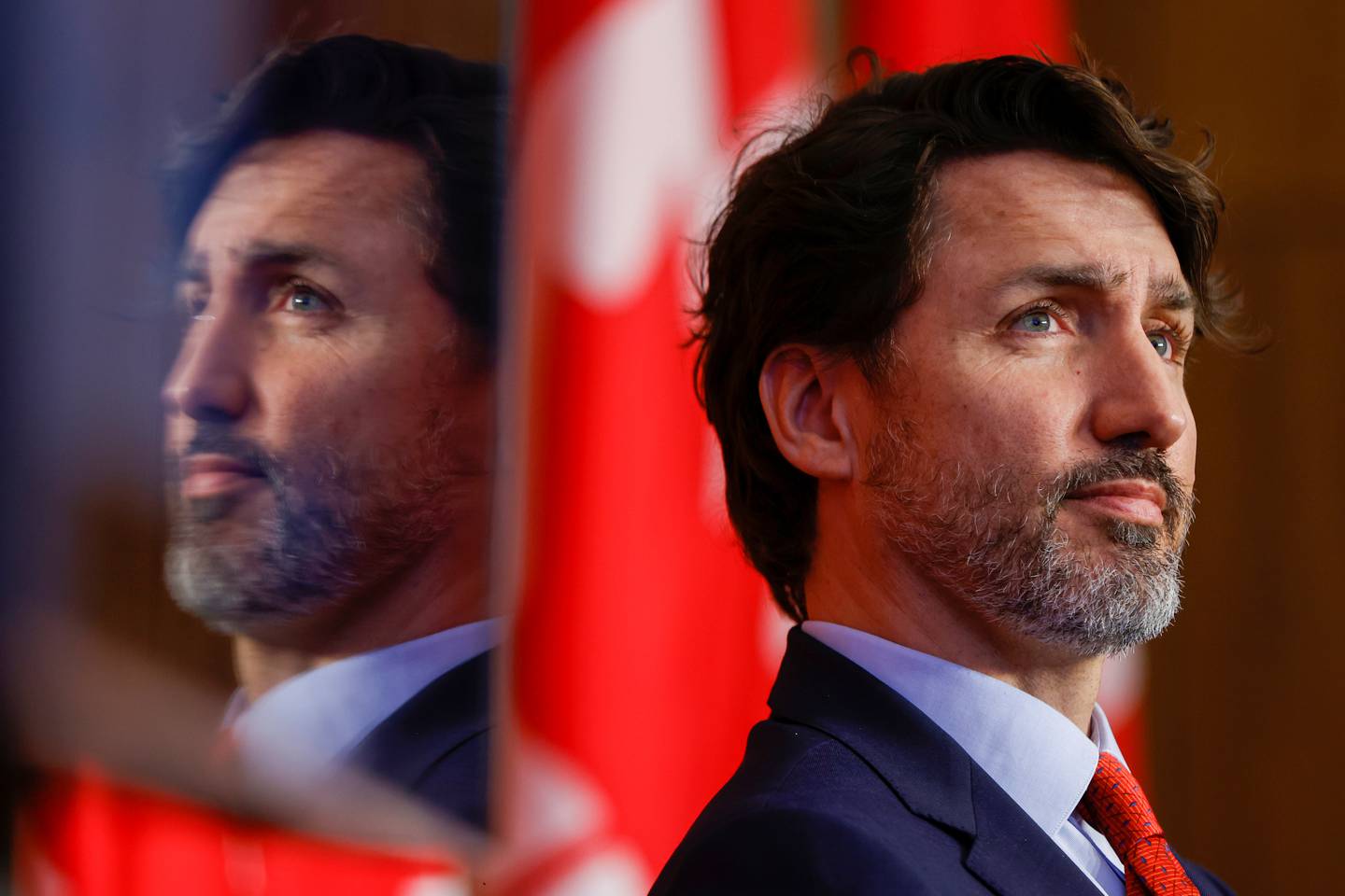 Canadas statsminister Justin Trudeau måtte svare på spørsmål om koronabrudd i april i fjor.