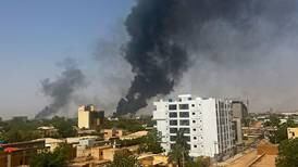 Frykt for borgerkrig - hva skjer i Sudan nå?