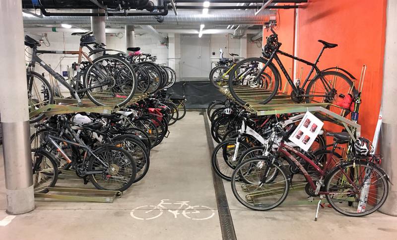 TRYGT: Trygg innendørs parkering er ett viktig element for å få til mer jobbsykling, mener Syklistenes Landsforening.
