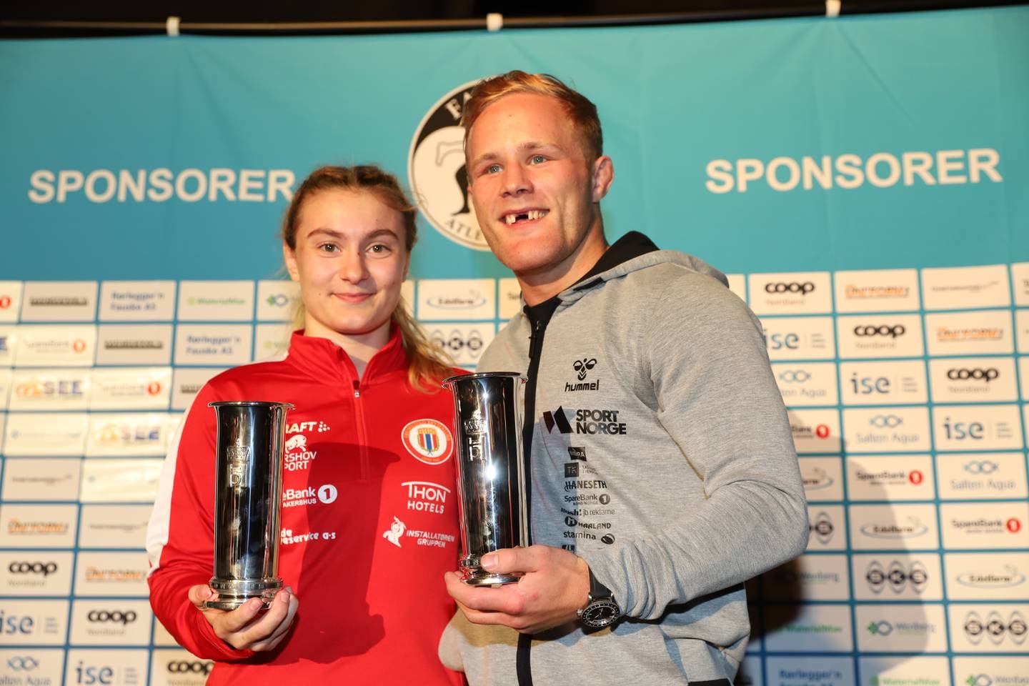 Othelie Annette Høie (t.v) og Morten Thoresen fra Bodø BK  ble begge gull- og Kongepokal-vinnere.