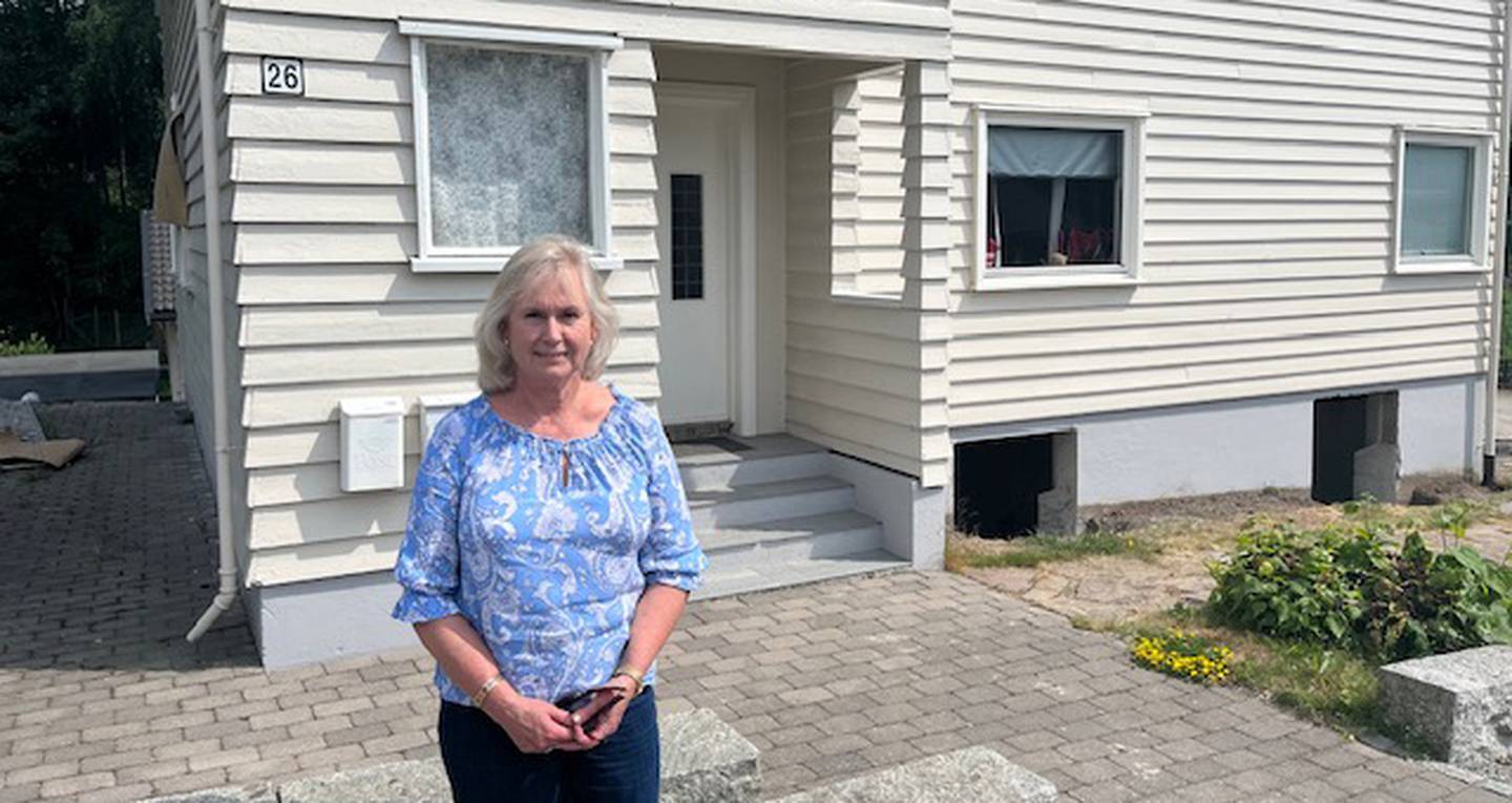 Vicki Berns besøker fødestua i Mysen der hun ble født i 1955.