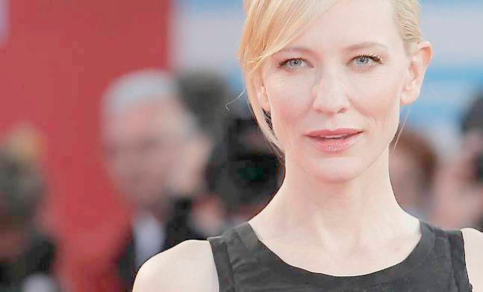 Cate Blanchett er aktuell i Woody Allens «Blue Jasmin», og hyller Liv Ullmann når hun selv hylles på internasjonal filmfestival.  FOTO: NTB SCANPIX