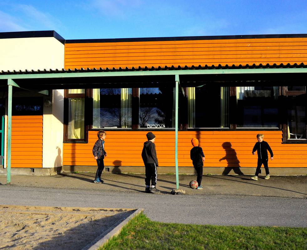 UTENFOR SKJEMAENE: Hvis tellingene erstatter fortellingene i norsk skole er vi på ville veier, skriver Unni Helland.FOTO: KATRINE STRØM