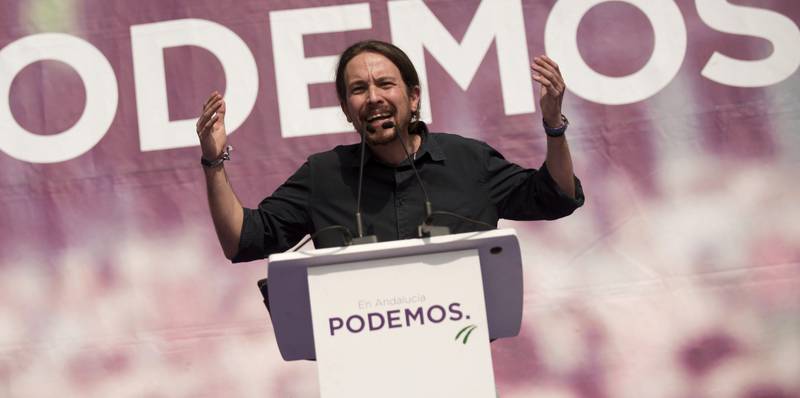 Podemos utfordrer de gamle partiene. Her er partileder Pablo Iglesias. FOTO: NTB SCANPIX