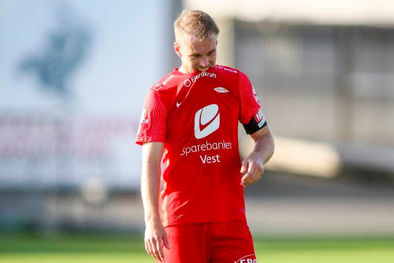 Petter Strand er Branns kaptein lørdag kveld. Foto: Christoffer Andersen / NTB