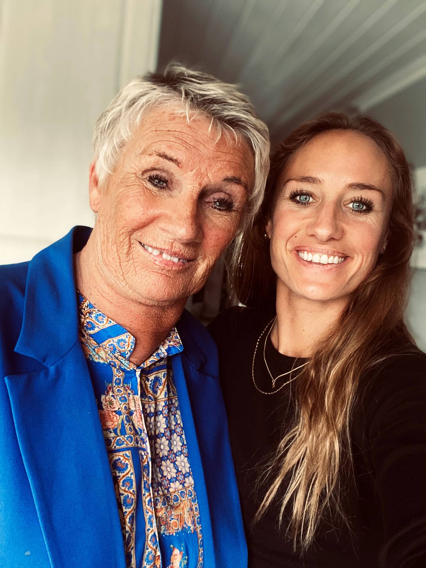 Camilla Herrem og mamma Aslaug Herrem gleder seg til å gå på Mods-konsert sammen.