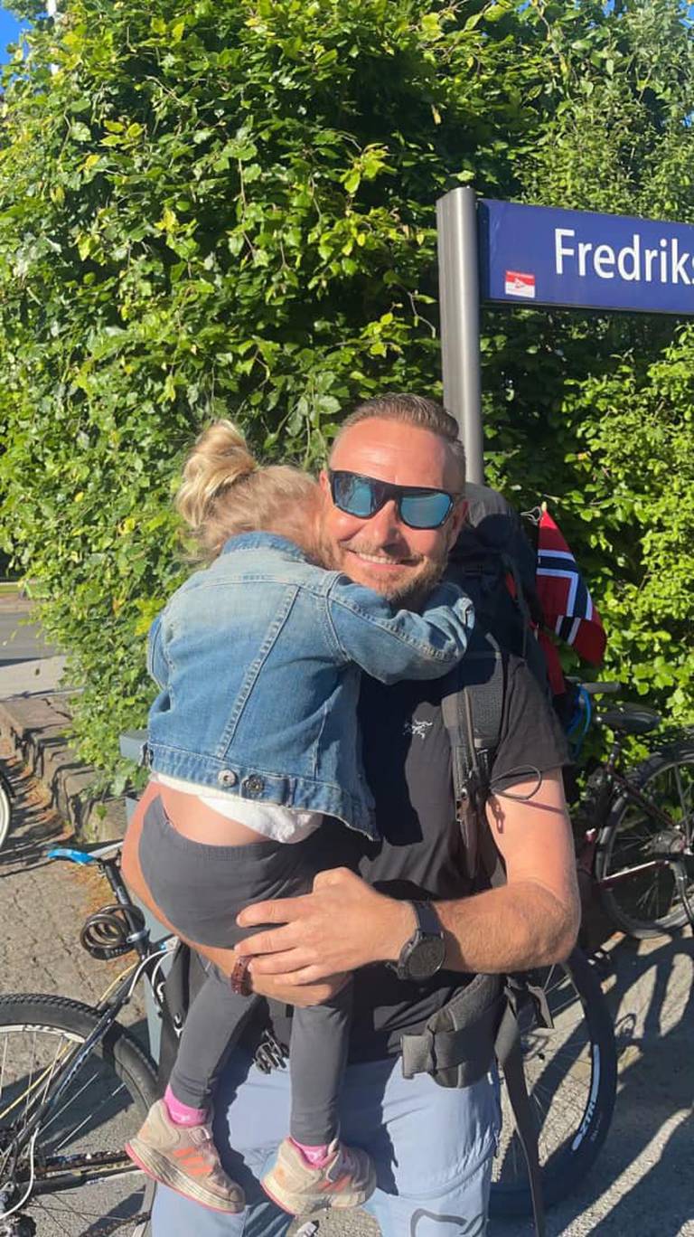 Per Kristian Skaarberg regner med at det vanskeligste med å gå Norge på langs blir å være borte fra Vår (5) og resten av familien i fire måneder.
