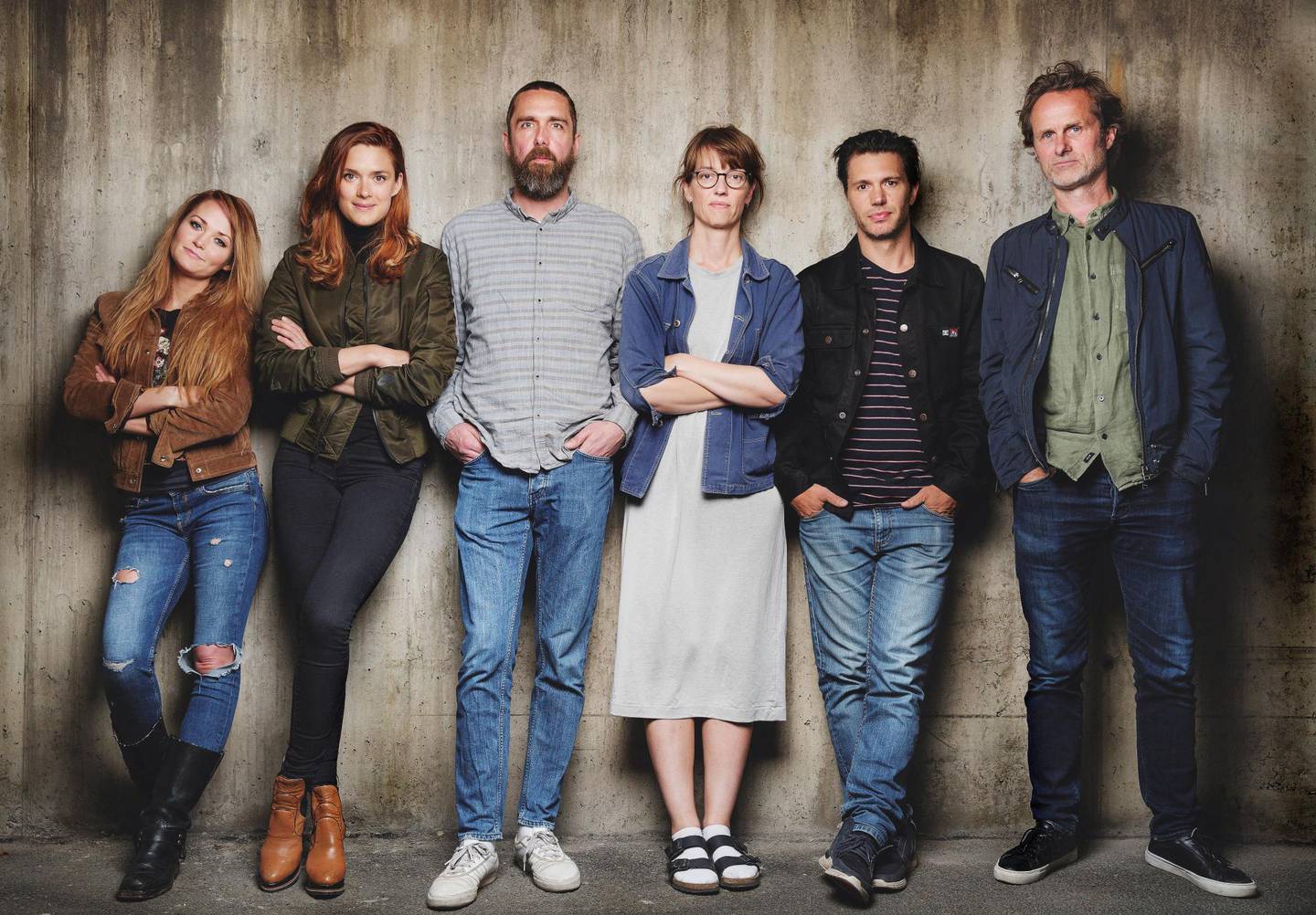 TV-giganten HBO er i gang med å lage en norsk dramaserie, men vil eie den med hud og hår. Her er serieskaperne og hovedrolleinnehaverne i «Fremvand rerne» samlet på ett brett. FOTO: HBO NORDIC