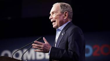 Politico: Bloomberg vurderer å trekke seg