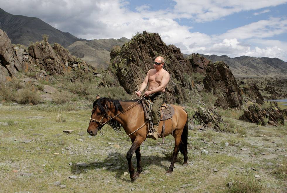 Ridende rytter til hest, Vladimir Putin i Sibir i 2009.