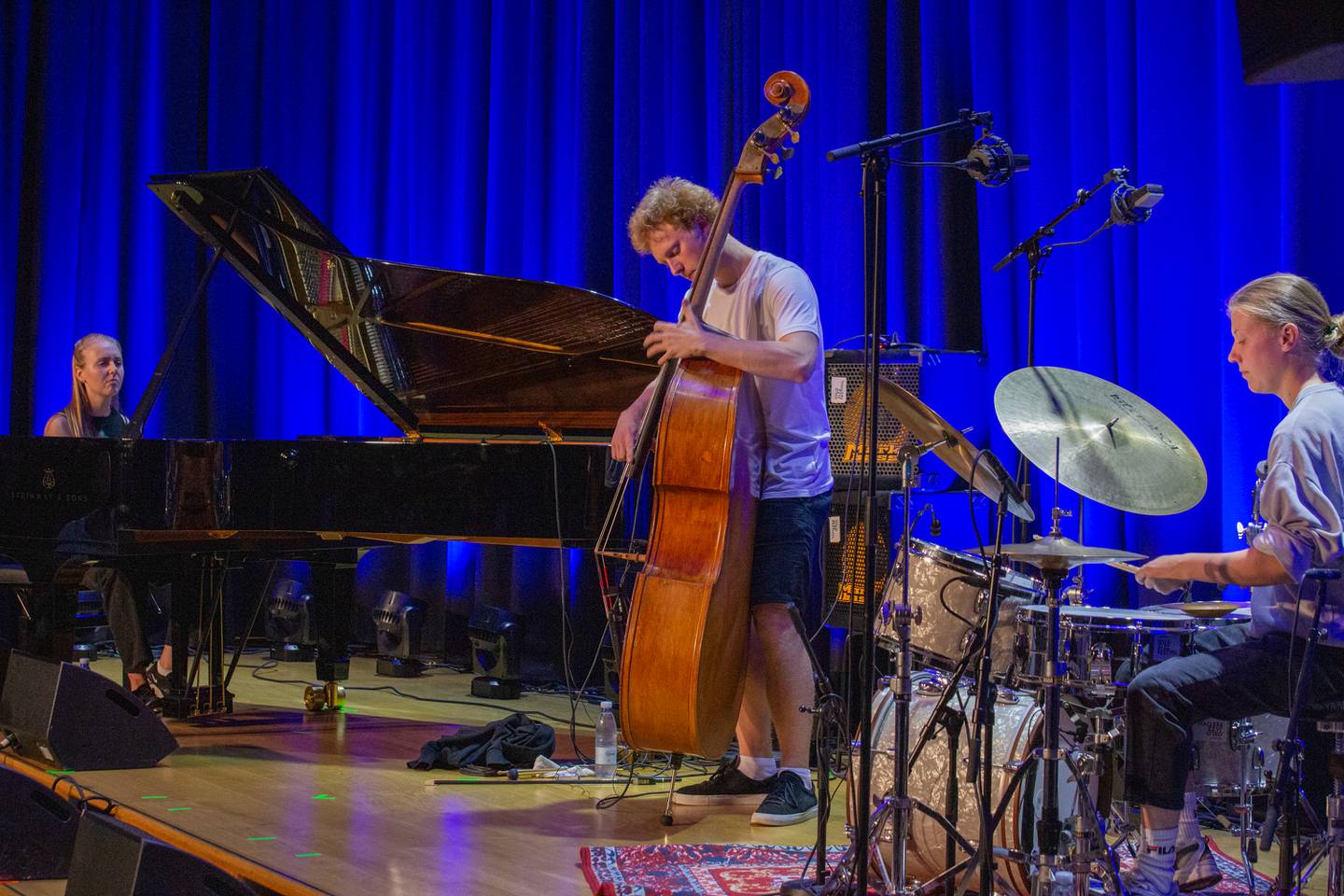 Kongle Trio på prisvinnerkonserten for Jazzintro 2021, som landets mest lovende jazzband.