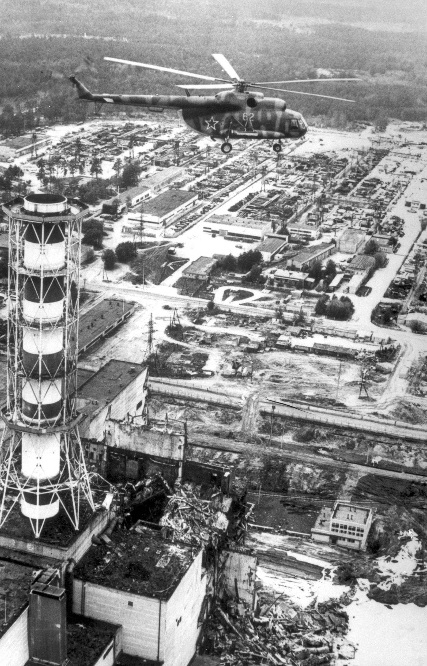 Tsjernobyl-ulykken, 1986.
Reaktor 4 i atomkraftverket i Tsjernobyl eksploderte 26. april 1986.
Scan-Foto: Novosti