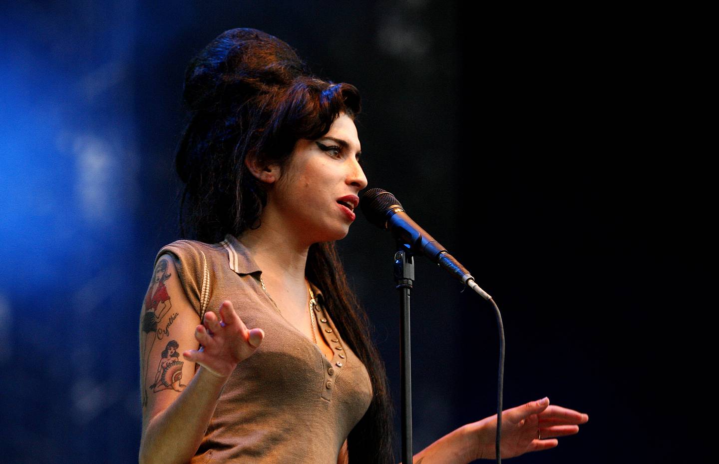 Amy Winehouse på Hovefestivalen utenfor Arendal i 2007. En konsert på Øyafestivalen samme år ble avlyst på kort varsel.