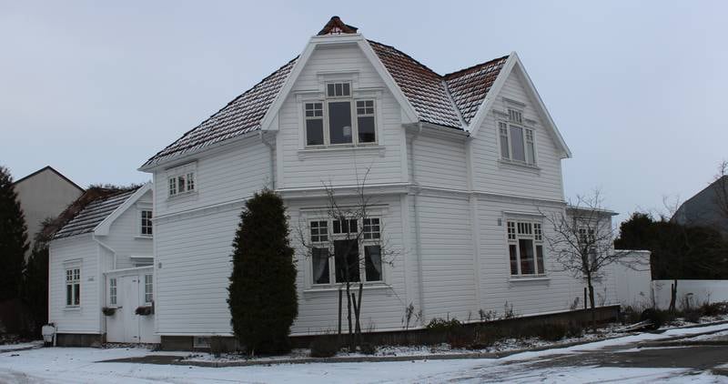 Lindesnes' gate 21 (Gnr 1, bnr 721) er solgt for kr 5.000.000 fra Anita Kristiansen til Ørnar Lundevall og Amir Preteni.