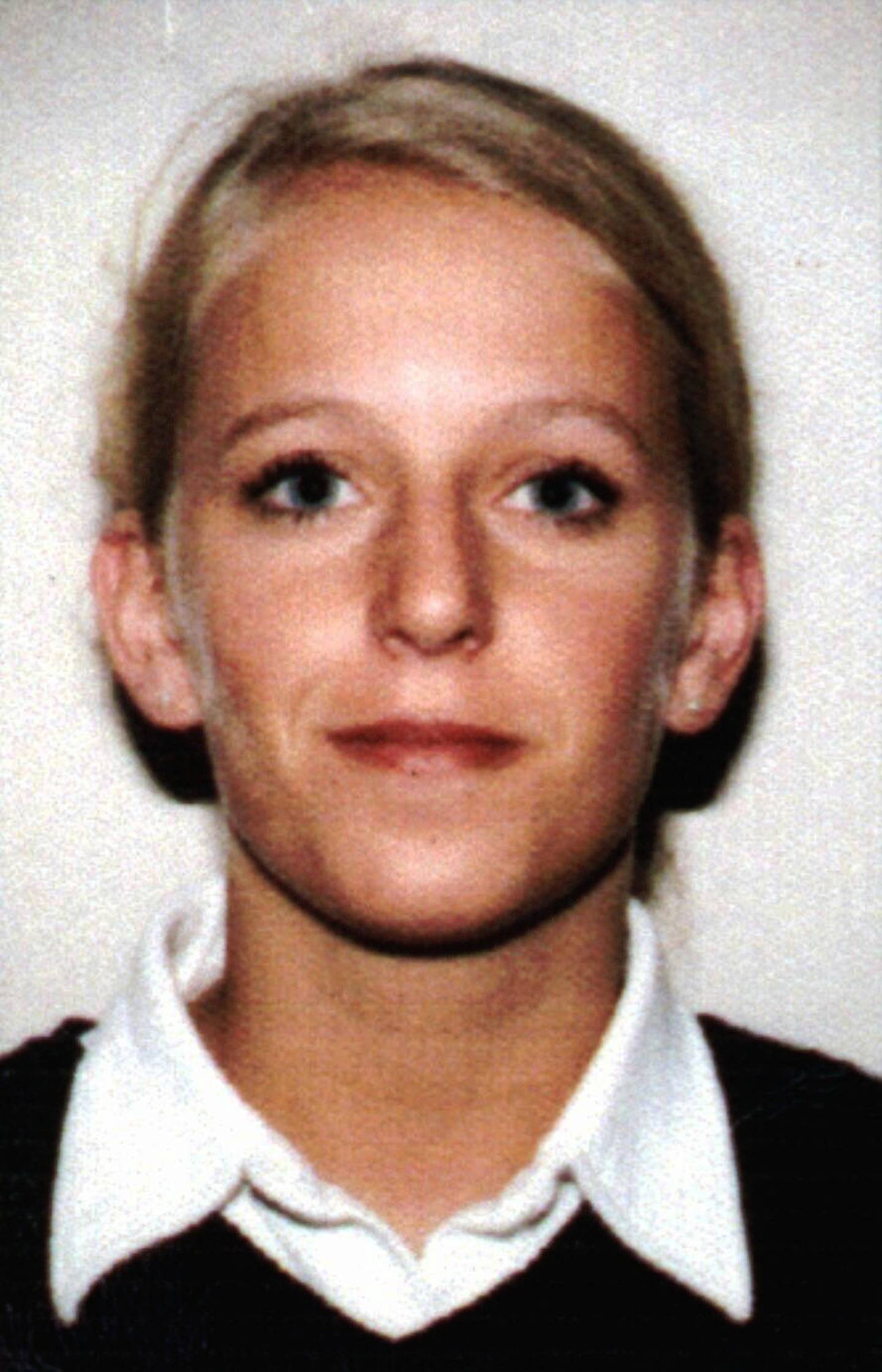 Den då 20 år gamle Tina Jørgensen vart funnen død i ein dreneringskum ved Bore kyrkje på Jæren i år 2000. Foto: Politiet / NTB / NPK