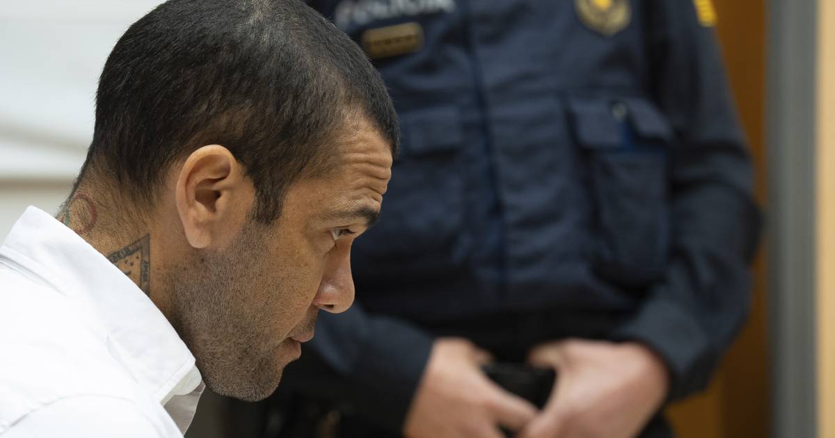 Dani Alves condamné à plus de quatre ans de prison pour viol – Dagsavisen