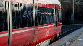 Installering av liggestoler i norske tog står i stampe
