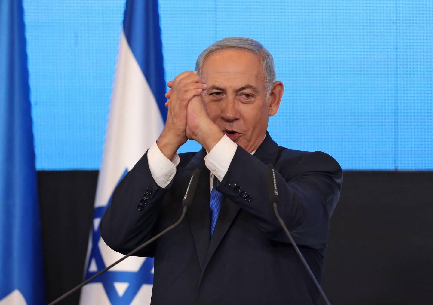Eksstatsminister Benjamin Netanyahu ligger an til å gjøre comeback etter tirsdagens valg i Israel.