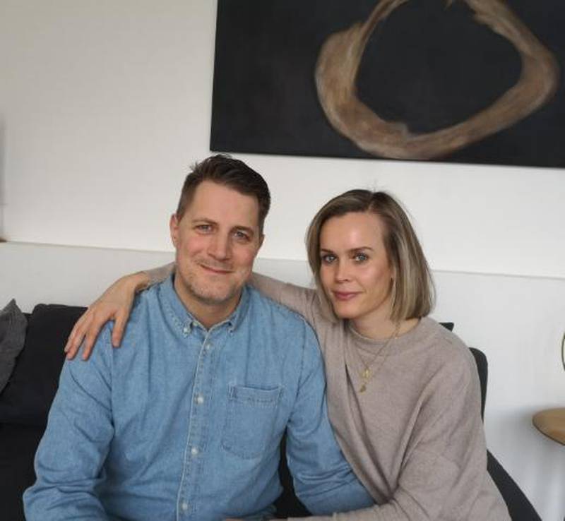 Julie Ekelund skulle donere en nyre til sin mann Morten Hauge. Nå er operasjonen utsatt på ubestemt tid. Bildet er tatt av parets 5-åring.