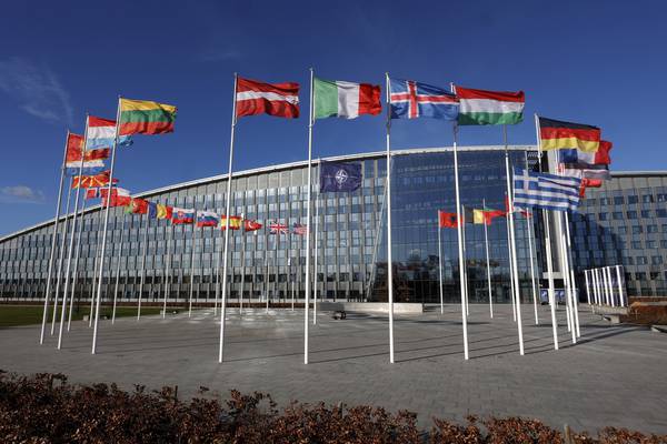 Direkte: SV-veteran snur og sier ja til Nato-medlemskap