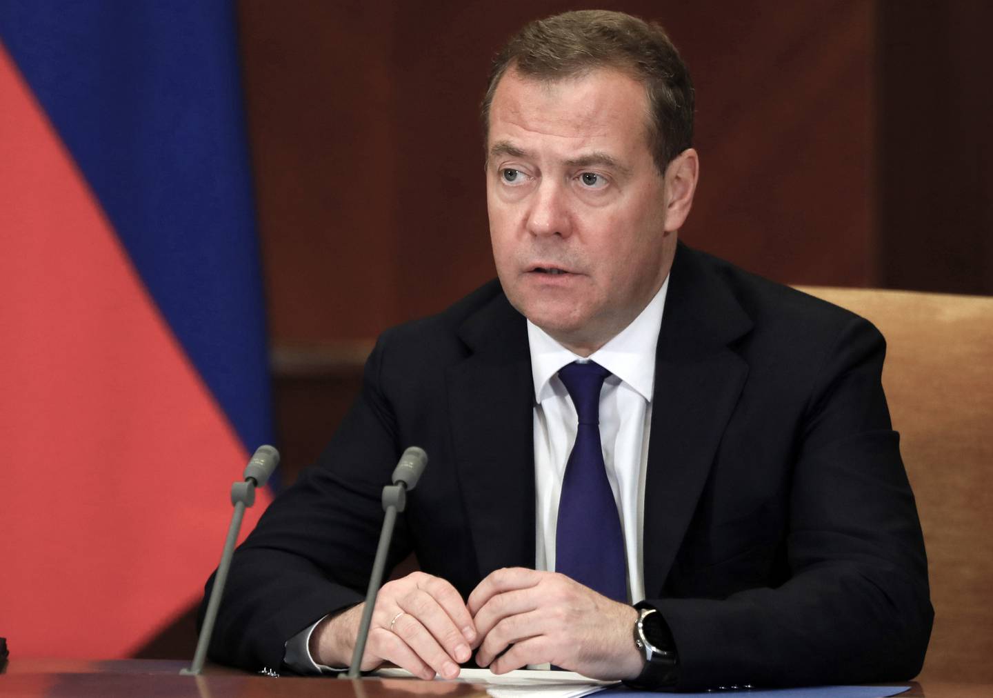 Dimitrij Medvedev.