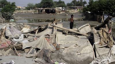 Skal lage TV-drama om katastrofe i Pakistan: – Ubehagelig aktuelt