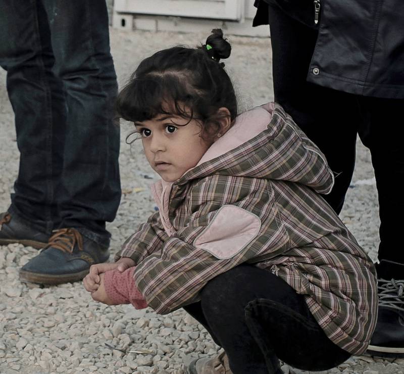 «69 minutter av 86 dager» følger tre år gamle Lean og hennes reise fra Syria til Sverige.