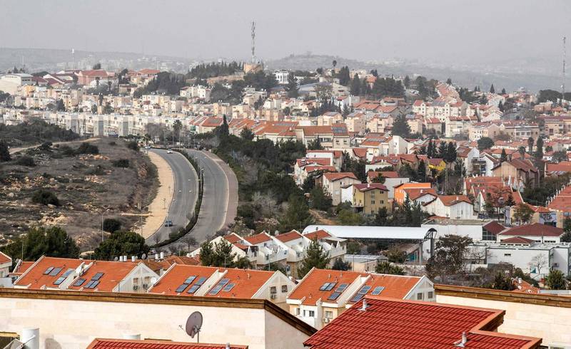 (FILES) This file photo taken on January 25, 2017 shows a partial view of the Israeli settlement of Ariel near the West Bank city of Nablus on January 25, 2017. - Israeli Prime Minister Benjamin Netanyahu issued a deeply controversial pledge on Tuesday to annex the Jordan Valley in the occupied West Bank if re-elected in September 17 polls. (Photo by JACK GUEZ / AFP)