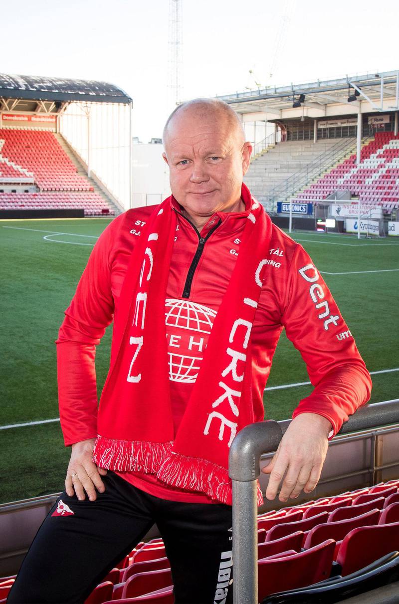 Årets profet hadde feil på spørsmålene han stemte med hjertet på, blant annet at Per-Mathias Høgmo ville ta Fredrikstad tilbake i 1. divisjon. FOTO: HEIKO JUNGE/Ntb scanpix