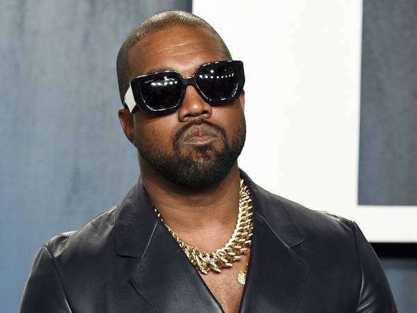 Kanye West med kritikk av plateselskapet sitt: – De la ut albumet mitt uten min godkjenning